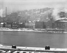 Pittsburgh housing, Pennsylvania, 1935. Creator: Walker Evans.