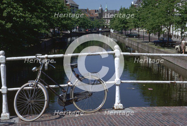 The Rapenburg in Leiden.