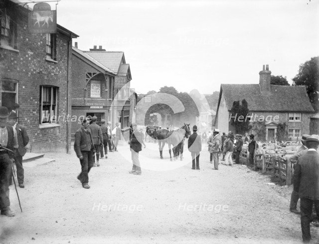 White Hart Inn, East Ilsley, Berkshire, c1860-c1922. Artist: Henry Taunt