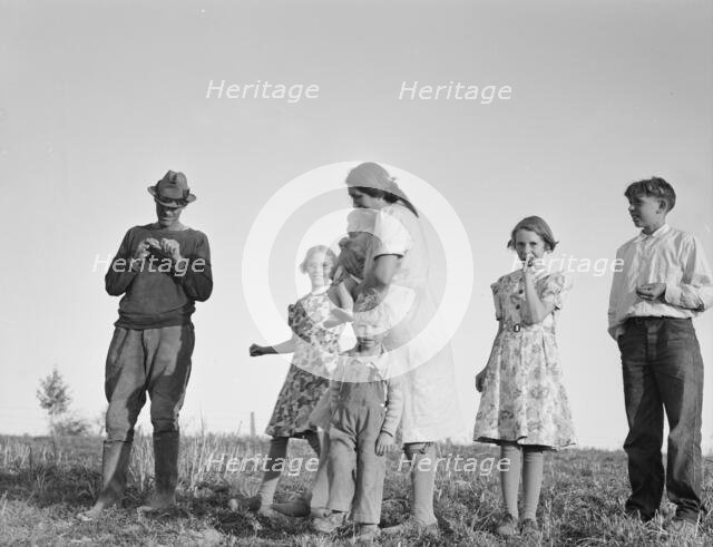 The Daugherty family, FSA borrowers, Warm Springs district, Malheur County, Oregon, 1939. Creator: Dorothea Lange.