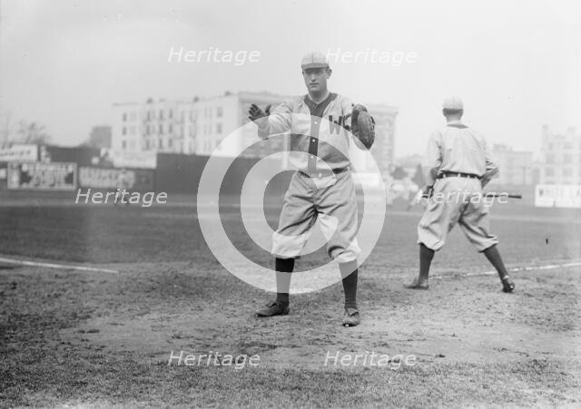Gabby Street, Washington, AL (baseball), 1910. Creator: Bain News Service.