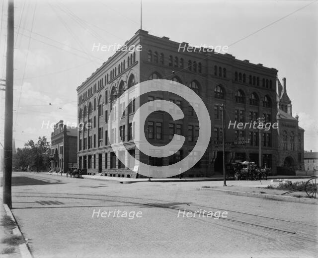 Winona Hotel, Winona, between 1880 and 1899. Creator: Unknown.