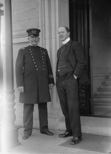 British Commission To U.S. - Inspector D.O. O'Donnell Talking To D.C. Policeman, 1917. Creator: Harris & Ewing.