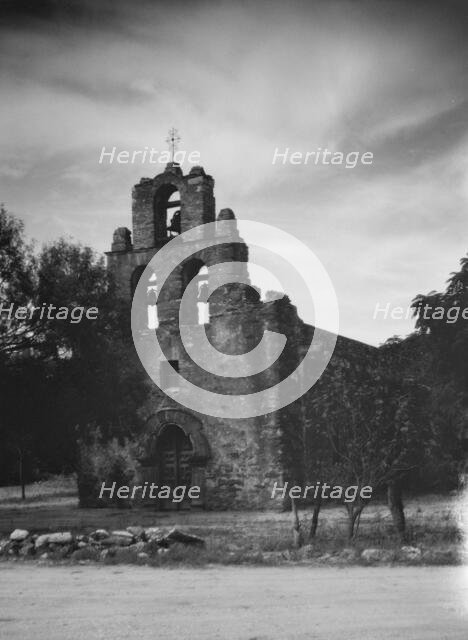 Travel views of the American Southwest, between 1899 and 1928. Creator: Arnold Genthe.