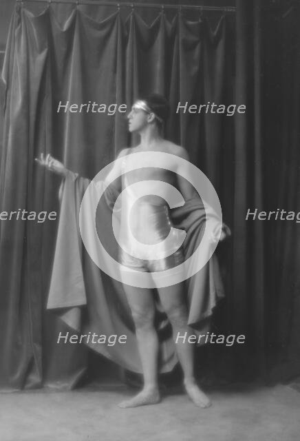 Shawn, Ted, Mr., 1916 Mar. 17. Creator: Arnold Genthe.