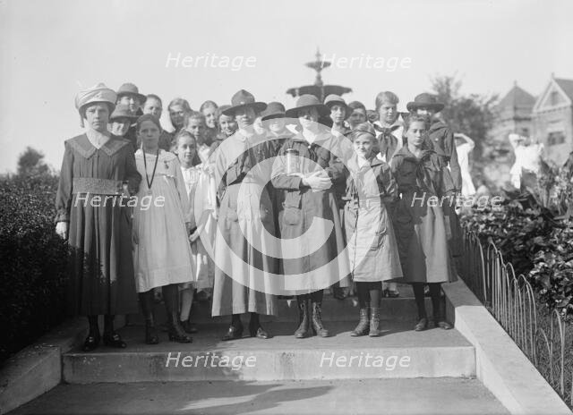 Girl Scouts - Group, 1917. Creator: Harris & Ewing.