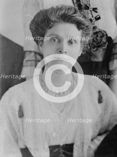 Mrs. C.E. Hughes, between c1915 and c1920. Creator: Bain News Service.