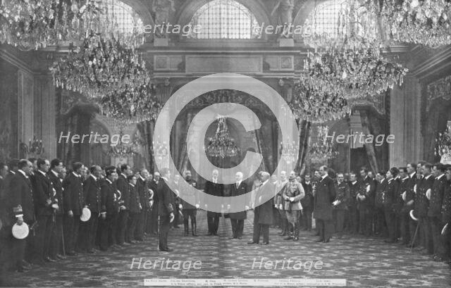 'La visite des Marins Britanniques a Paris; le 23 avril 1919, dans la Grande Salle des..., 1919. Creator: Unknown.
