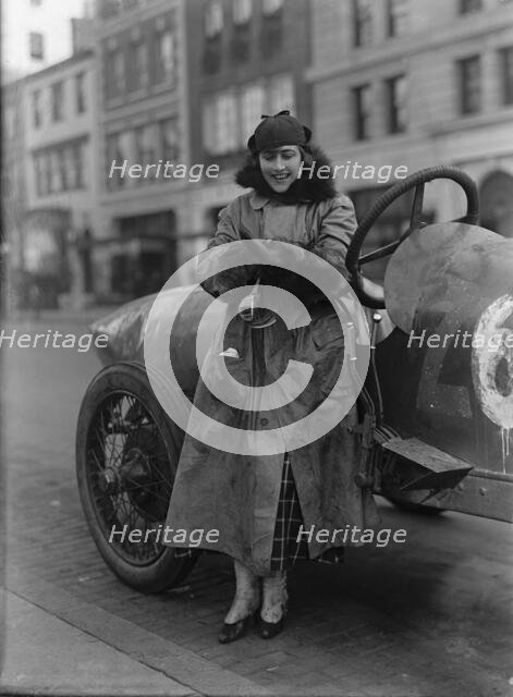 Women Auto Racers - Miss Elinor [sic] Blevins, 1915. Creator: Unknown.