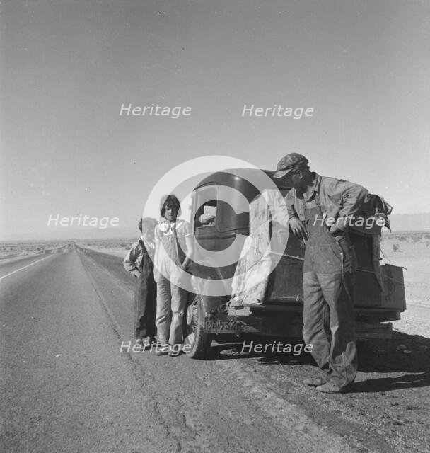 Oklahoma sharecropper and family entering California, 1937. Creator: Dorothea Lange.