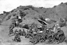 'Les Evenements de Grece; L'armee nationale hellene: soldats venizelistes du front d'Orient...,1917. Creator: Unknown.