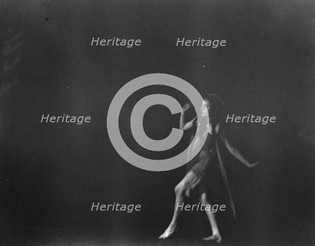 Emerson, Lillian, Miss, between 1914 and 1919. Creator: Arnold Genthe.