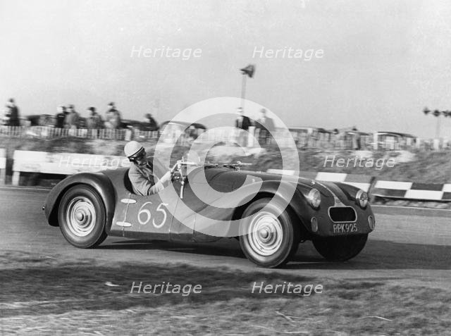 1951 Connaught L2 at Brands Hatch in 1956. Creator: Unknown.
