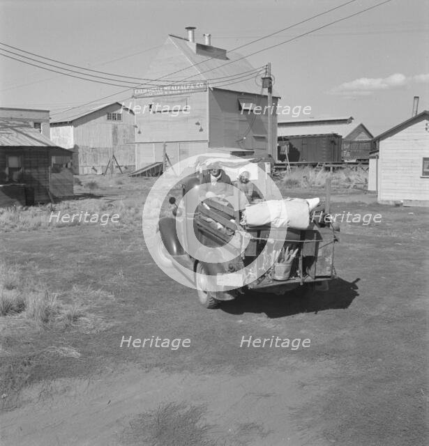 Part of family come for work in potatoes, Tulelake, Siskiyou County, California, 1939. Creator: Dorothea Lange.