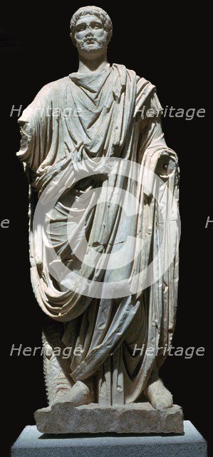 Statue of a Roman citizen with a toga, 1st century BC. Artist: Unknown