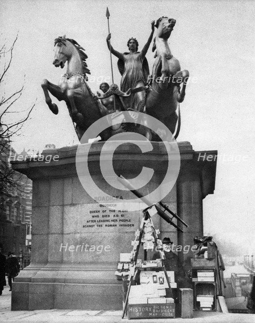 Westminster Bridge monument, London, 1926-1927.Artist: McLeish