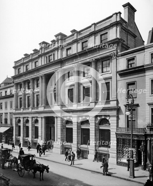 Coutts & Co, 440, The Strand, Westminster, London, 1904. Artist: Bedford Lemere and Company