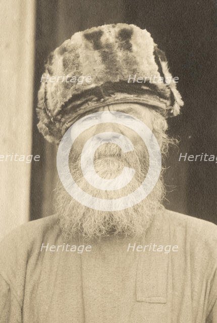 A type of elderly peasant (Old Believers) from the village of Bardagon, 1909. Creator: Vladimir Ivanovich Fedorov.