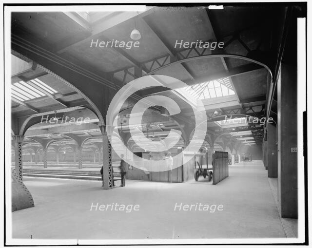 Chicago, Ill., train sheds, C & NW Ry. (Chicago & North Western Railway) terminal, c1900-1915. Creator: Unknown.