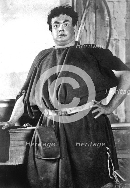 Oscar Asche (1871-1936), Australian actor, writer and director, 1906.Artist: Ellis & Walery