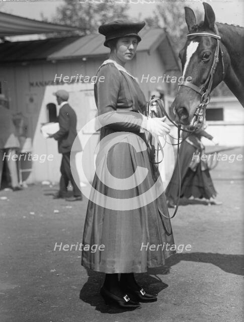 Horse Shows - Miss C. Vauclain, 1916. Creator: Harris & Ewing.