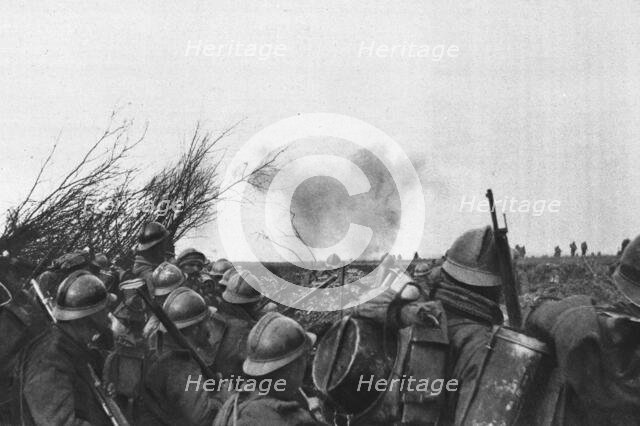 'Devant Louvemont; Le 25 fevrier, nos fantassins ont contre-attaque devant Louvemont...,1916. Creator: Unknown.