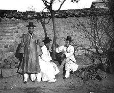Korean men, 1900. Artist: Unknown