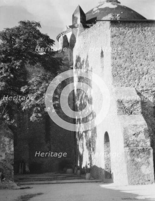 Travel views of the American Southwest, between 1899 and 1928. Creator: Arnold Genthe.