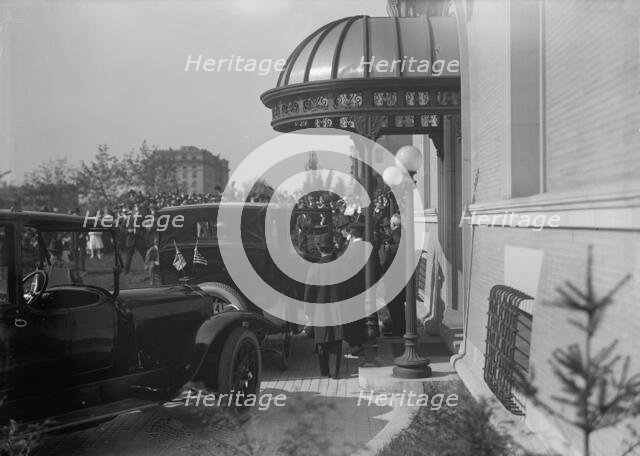 British Commission To U.S.  - Arrival At Long Residence, 1917. Creator: Harris & Ewing.