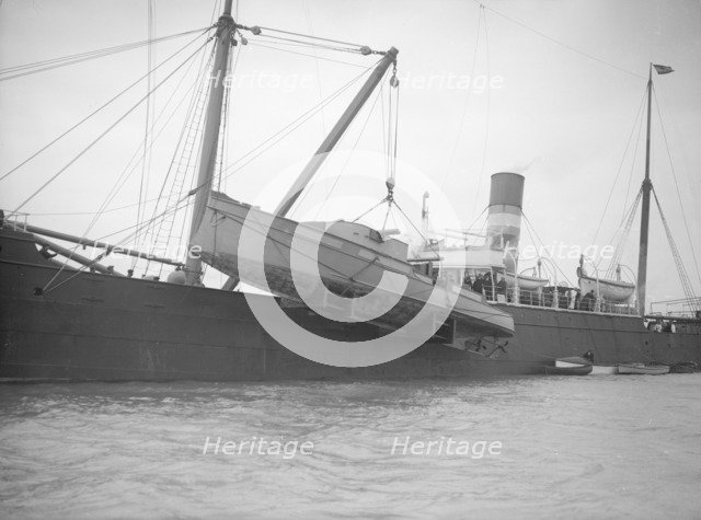 'Sabin' being shipped, 1912. Creator: Kirk & Sons of Cowes.