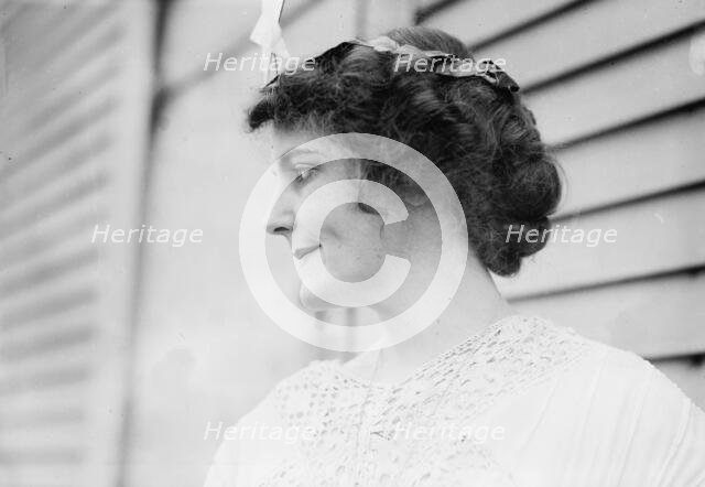 Mrs. Margaret Howe, 1913. Creator: Bain News Service.