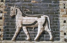 Bull, glazed bricks, Ishtar Gate, Babylon, Iraq.