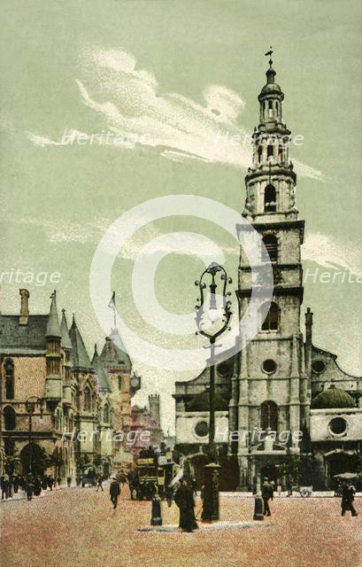 St Clement Danes, Strand, London, c1910. Creator: Unknown.