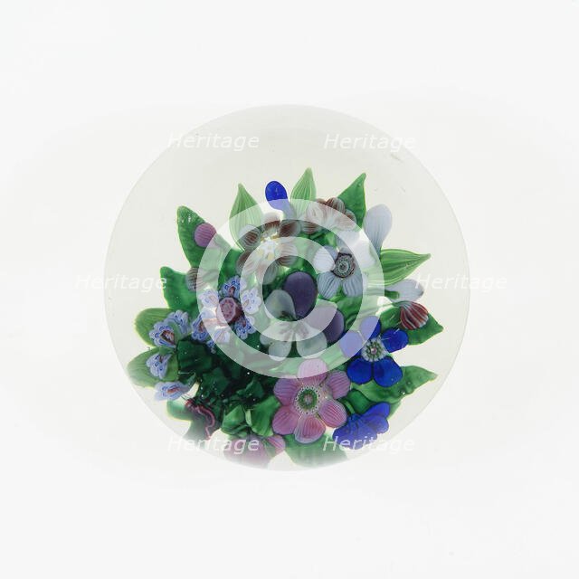 Paperweight, Clichy, 19th century. Creator: Clichy Glassworks.