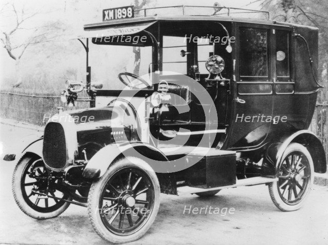 1923 Beardmore Artist: Unknown.