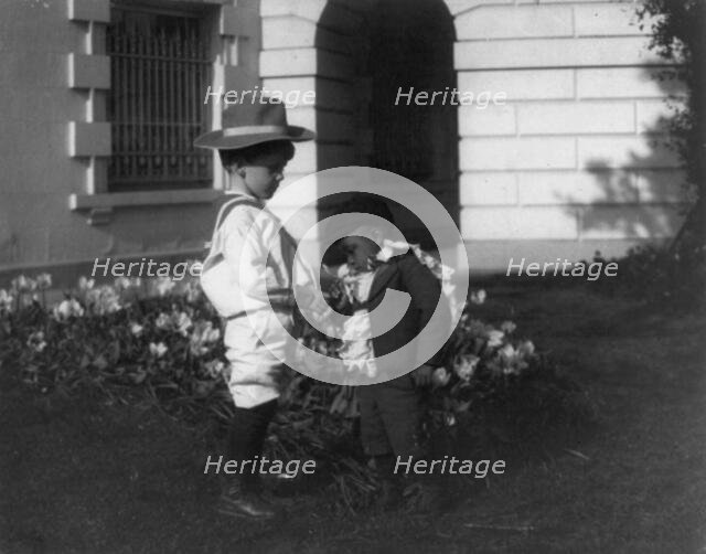 Quentin Roosevelt (left) and his little playmate, between 1900 and1905. Creator: Frances Benjamin Johnston.