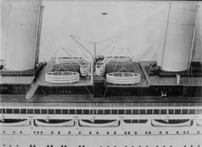 Life boat device on S.S. Imperator, between c1910 and c1915. Creator: Bain News Service.