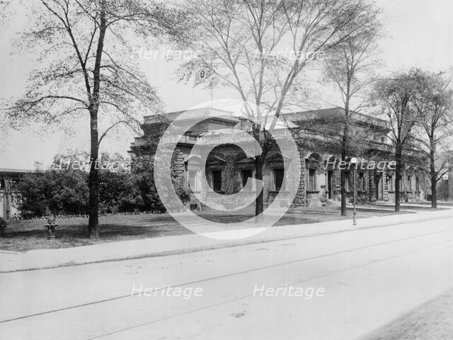 Distillery offices, Hiram Walker & Sons, Ltd., south front, Walkerville, Ont., between 1900 and 1920 Creator: Unknown.
