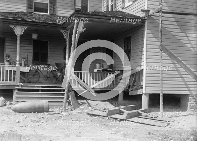 Indian Head, Md. Navy Proving Ground, 1916.  Creator: Harris & Ewing.