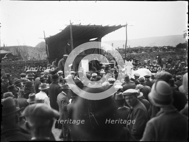Stow-on-the-Wold, Cotswold, Gloucestershire, 1928. Creator: Katherine Jean Macfee.