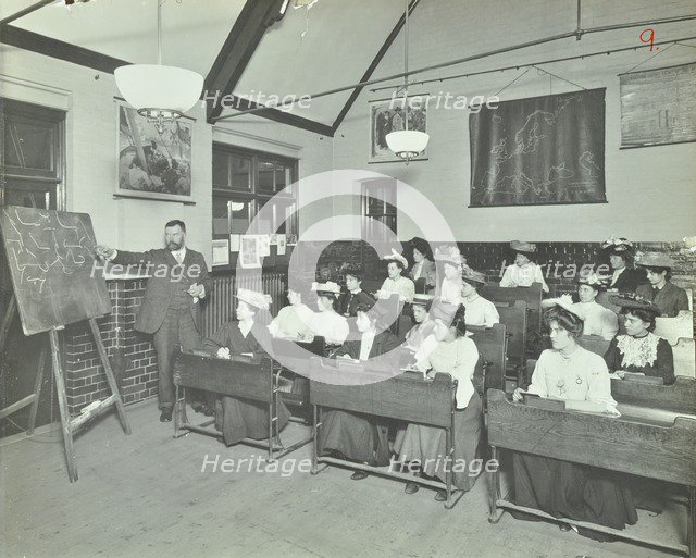 Shorthand class for women, Choumert Road Evening Institute, London, 1907. Artist: Unknown.