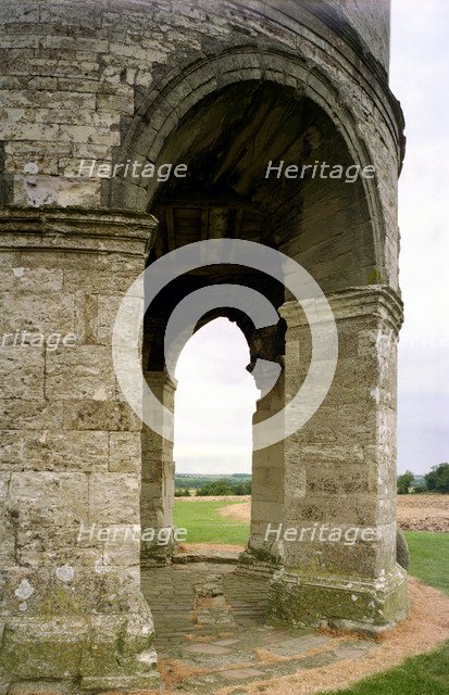 Chesterton windmill, Warwickshire, July 1999. Artist: EH/RCHME staff photographer