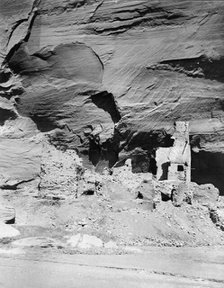 Antelope ruins showing prehistoric decorations, 1907, c1907. Creator: Edward Sheriff Curtis.