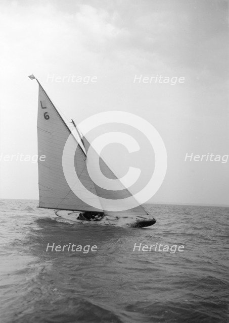 The 6 Metre Class 'The Whim' sailing close-hauled. Creator: Kirk & Sons of Cowes.