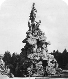 The fountain at Herrenchiemsee Palace, Bavaria, Germany, c1900s.Artist: Wurthle & Sons