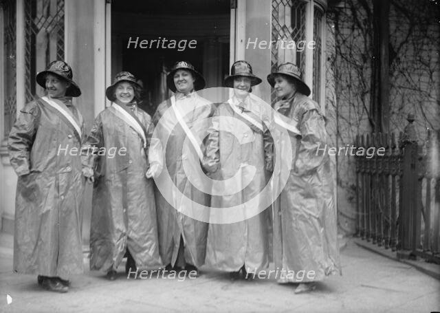 Woman Suffrage - Pickets, 1917. Creator: Harris & Ewing.