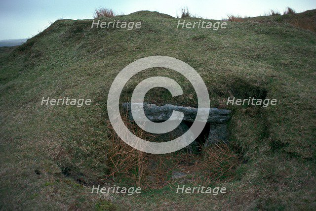 Rillaton Barrow, 24th century BC. Artist: Unknown