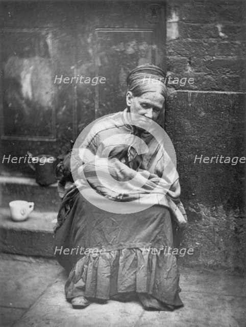 'The crawlers', 1877. Artist: John Thompson