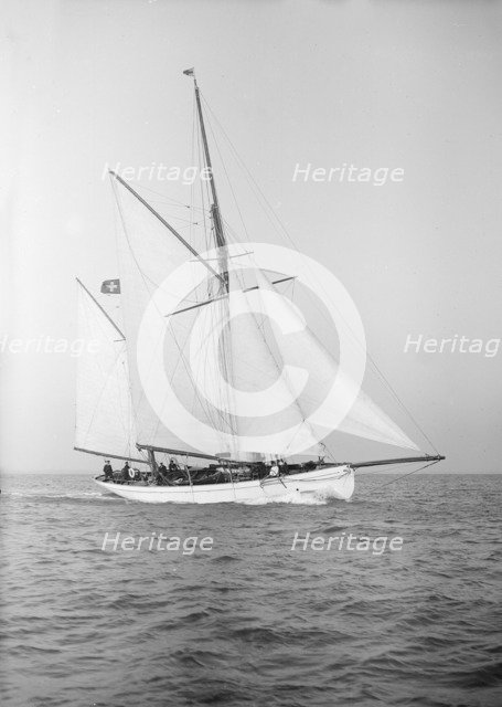 The 60 ft ketch 'Linth', 1912. Creator: Kirk & Sons of Cowes.