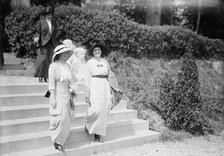 Friendship Charity Fete - Mrs. Raymond Rodgers; Mrs. Ormsby McCammon, 1913. Creator: Harris & Ewing.